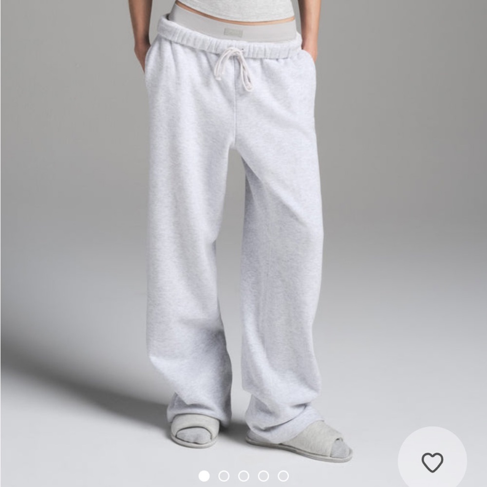 SKIMS sweatpants - cotton fleece classic straight leg pant light heather grey M